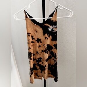 Bass pro shops shirt size medium